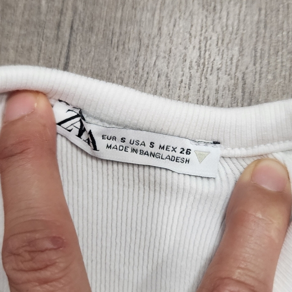 Top - Picture 3 of 3